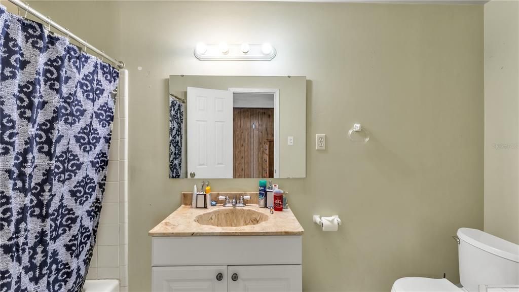 待售: $625,000 (0 贝兹, 0 浴室, 3582 平方英尺)