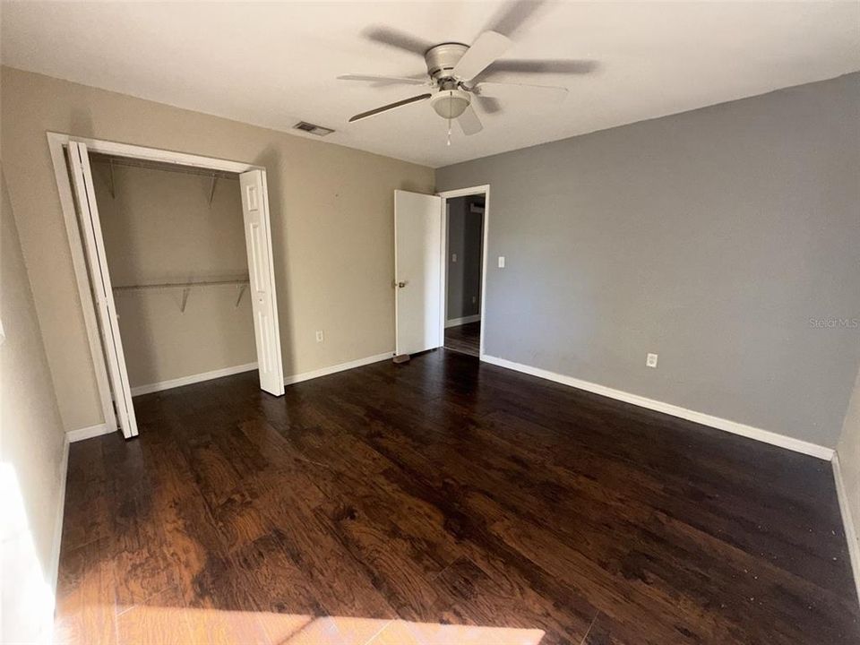 En Venta: $234,900 (3 camas, 2 baños, 1380 Pies cuadrados)