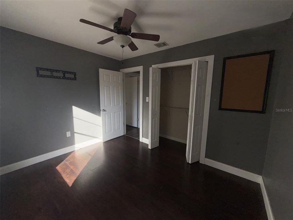 En Venta: $234,900 (3 camas, 2 baños, 1380 Pies cuadrados)