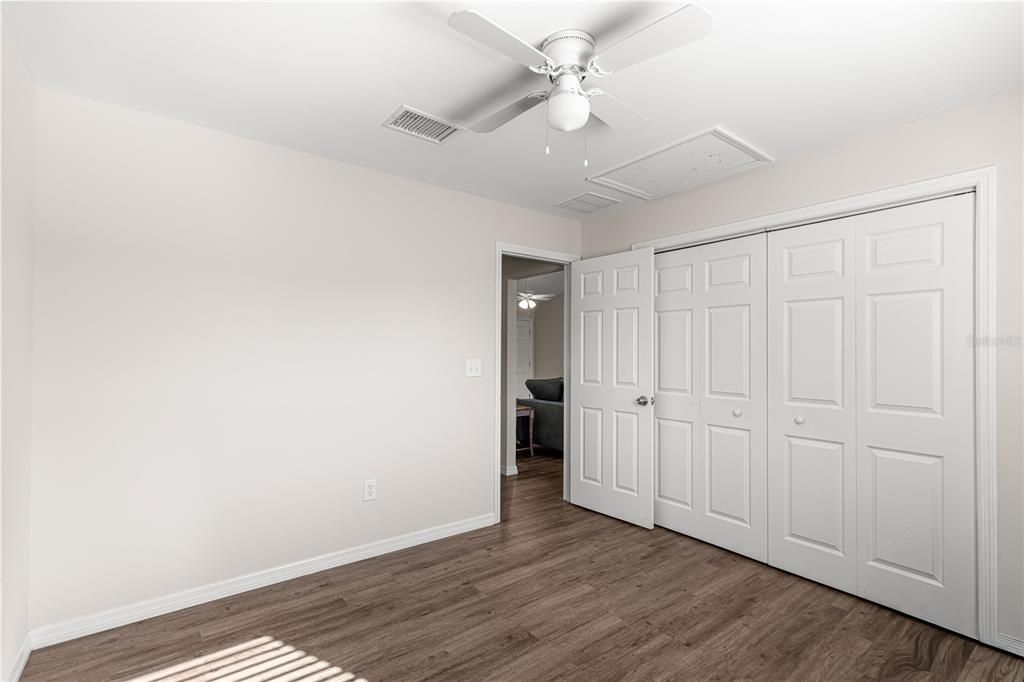 En Venta: $237,000 (3 camas, 2 baños, 1402 Pies cuadrados)