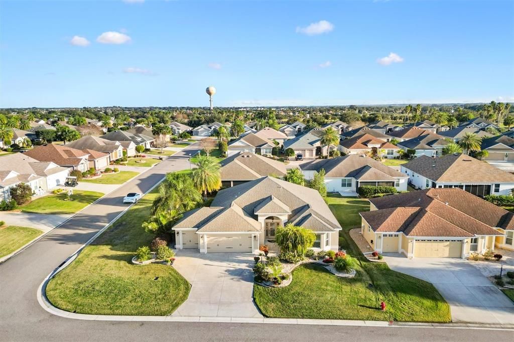 En Venta: $579,000 (3 camas, 2 baños, 1939 Pies cuadrados)