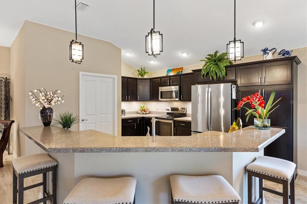 En Venta: $579,000 (3 camas, 2 baños, 1939 Pies cuadrados)