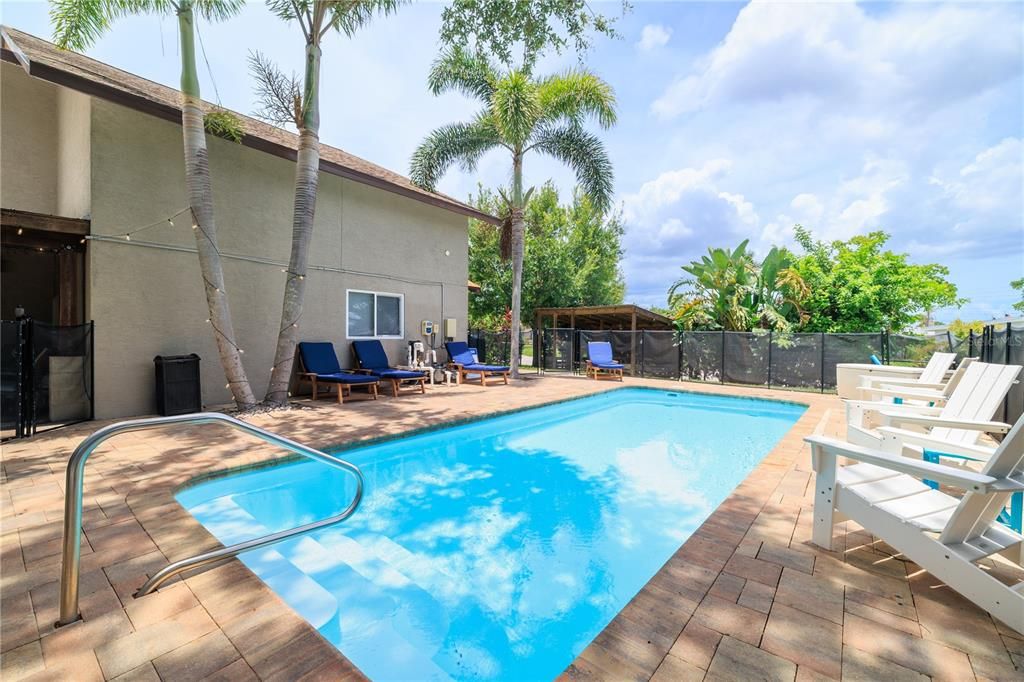 待售: $950,000 (5 贝兹, 3 浴室, 3728 平方英尺)