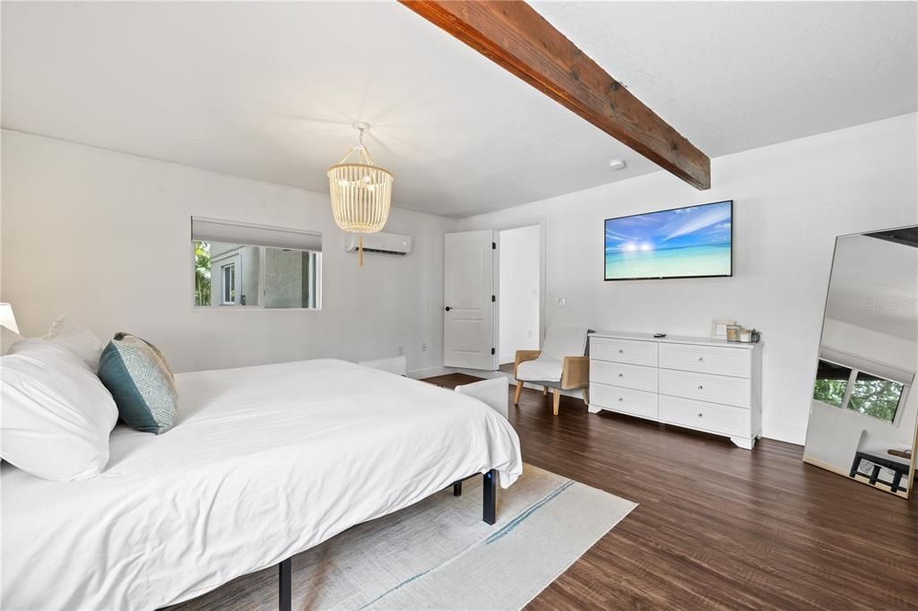 待售: $950,000 (5 贝兹, 3 浴室, 3728 平方英尺)