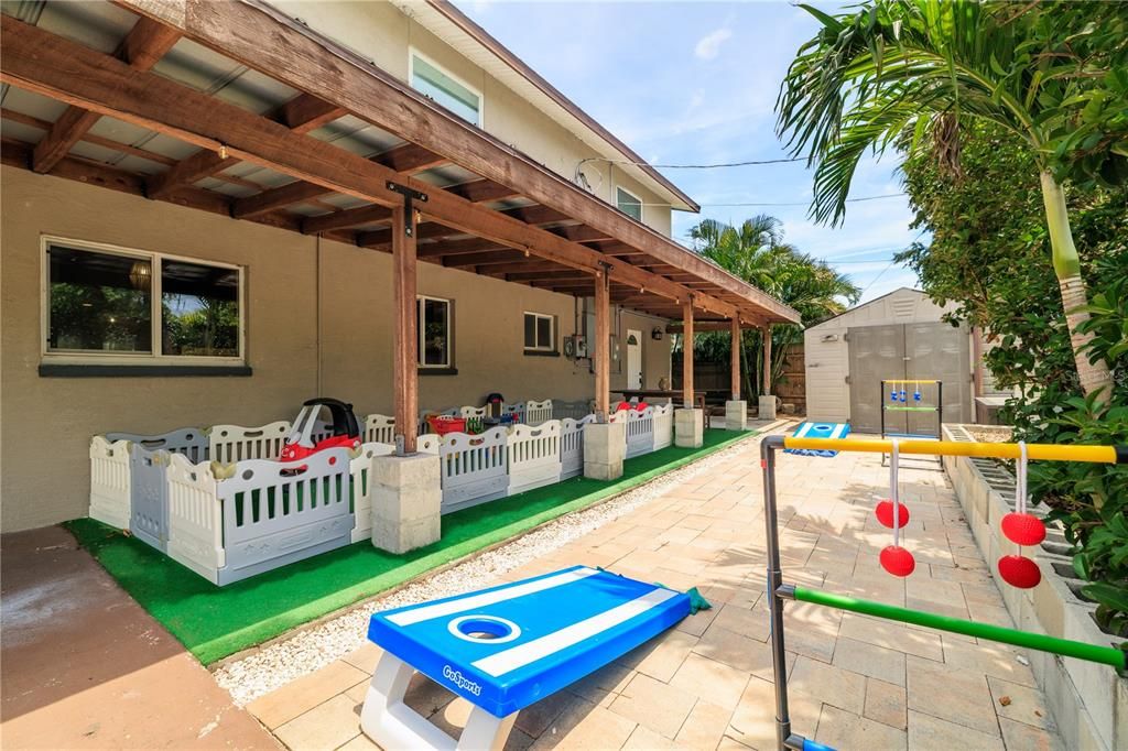 待售: $950,000 (5 贝兹, 3 浴室, 3728 平方英尺)