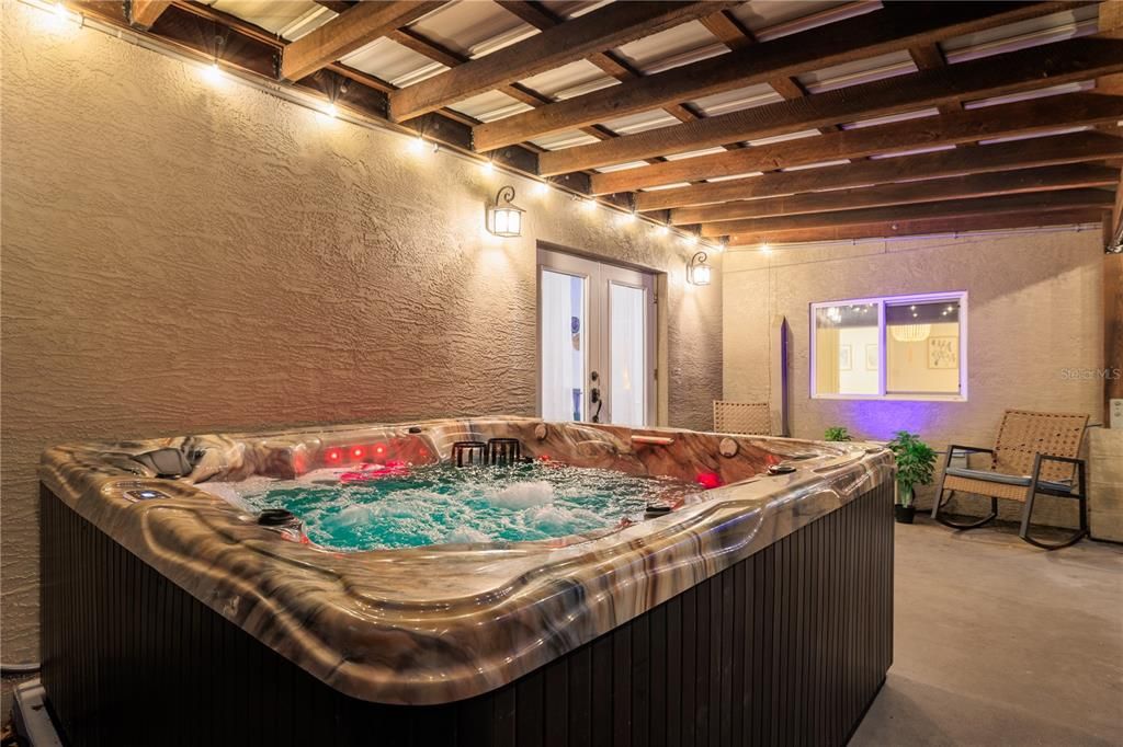 待售: $950,000 (5 贝兹, 3 浴室, 3728 平方英尺)