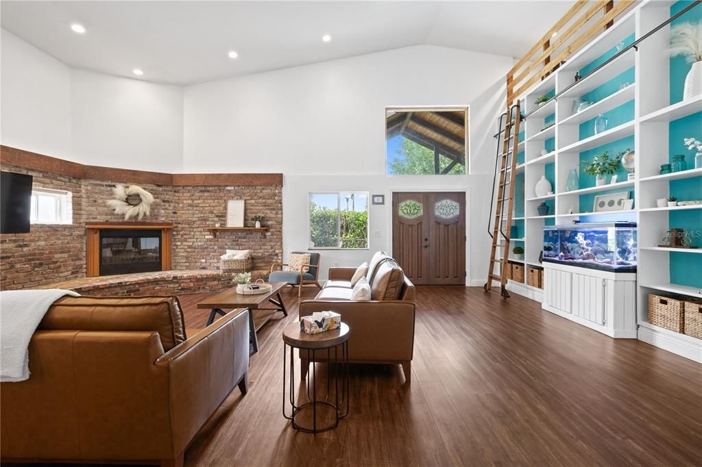 待售: $950,000 (5 贝兹, 3 浴室, 3728 平方英尺)