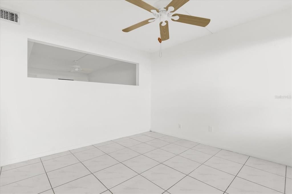 待售: $130,000 (2 贝兹, 2 浴室, 1345 平方英尺)