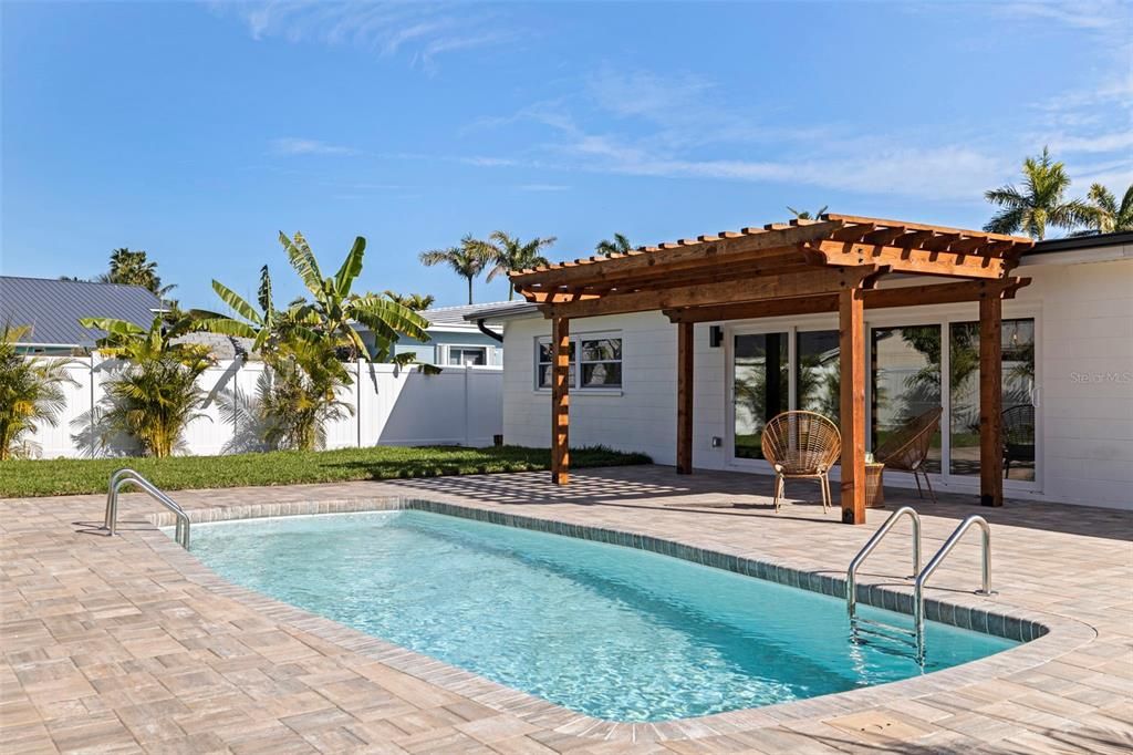 待售: $1,150,000 (3 贝兹, 2 浴室, 1690 平方英尺)