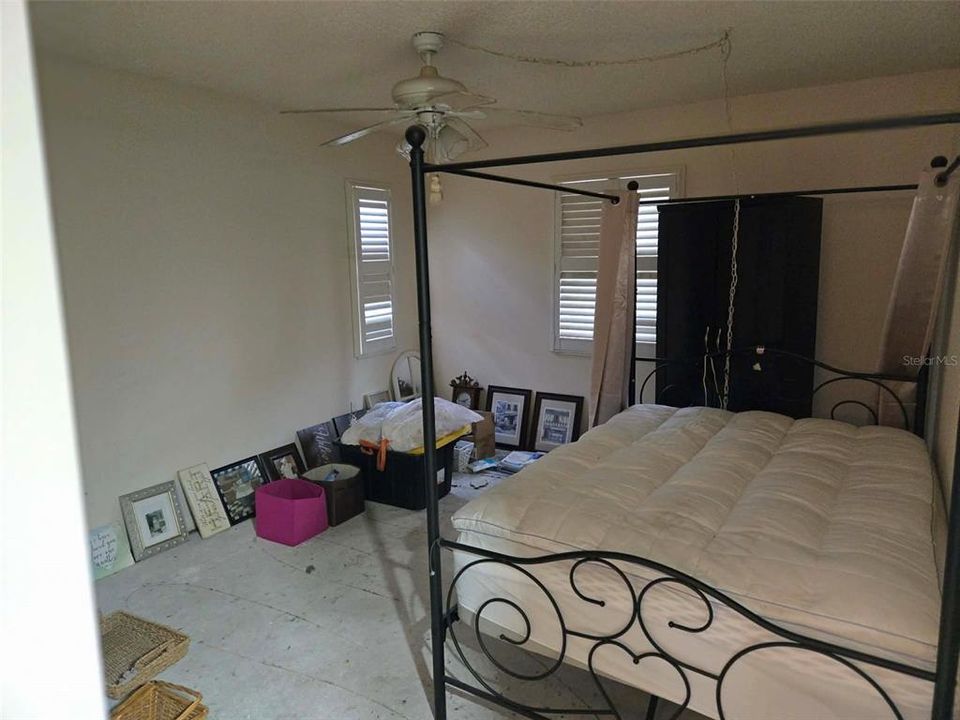 For Sale: $90,000 (2 beds, 2 baths, 1180 Square Feet)