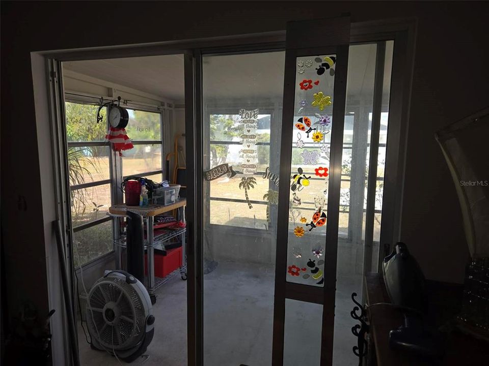 For Sale: $90,000 (2 beds, 2 baths, 1180 Square Feet)