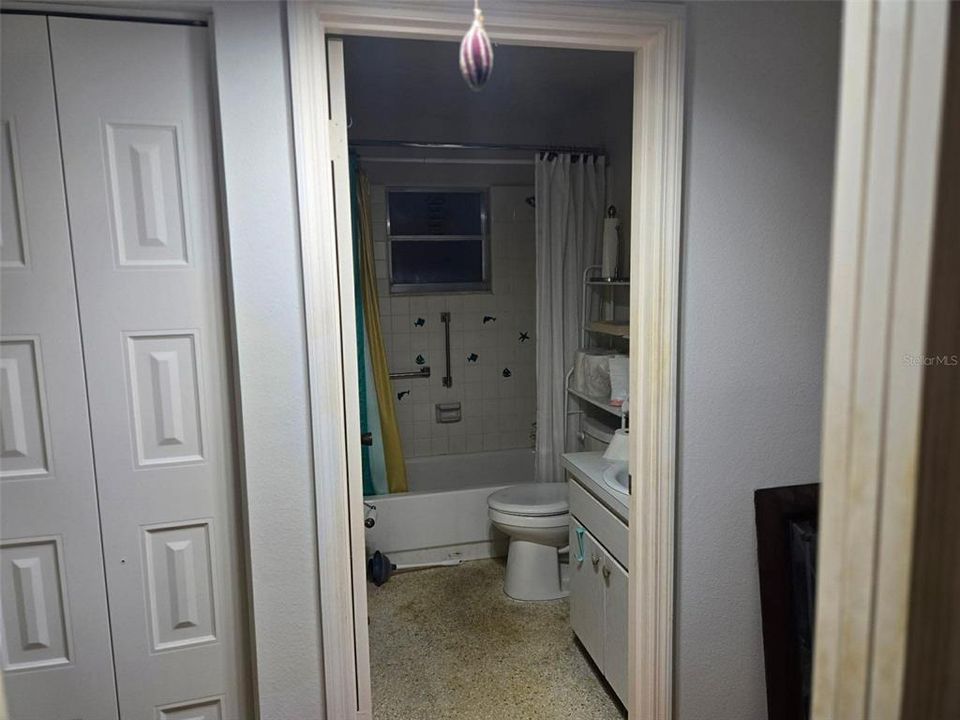 For Sale: $90,000 (2 beds, 2 baths, 1180 Square Feet)