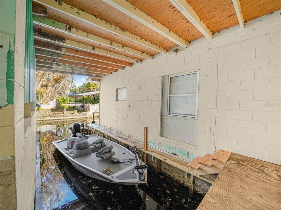 En Venta: $475,000 (4 camas, 2 baños, 2563 Pies cuadrados)