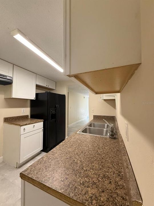 出租: $2,600 (4 贝兹, 2 浴室, 2112 平方英尺)