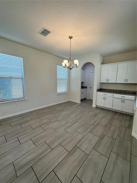 For Rent: $3,300 (4 beds, 3 baths, 2489 Square Feet)