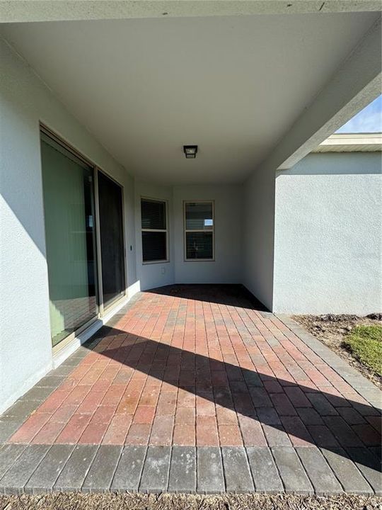 For Rent: $3,300 (4 beds, 3 baths, 2489 Square Feet)