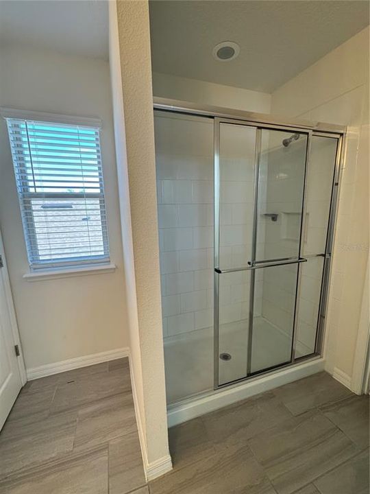 For Rent: $3,300 (4 beds, 3 baths, 2489 Square Feet)