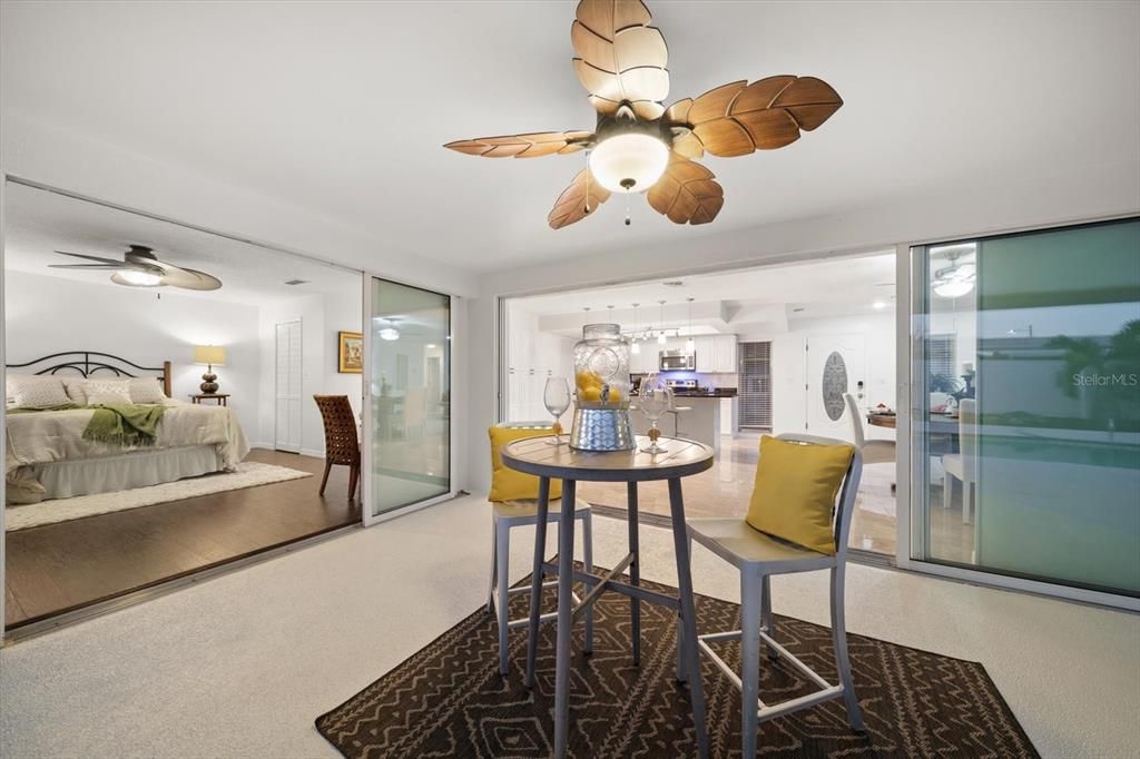 En Venta: $690,000 (3 camas, 2 baños, 1908 Pies cuadrados)