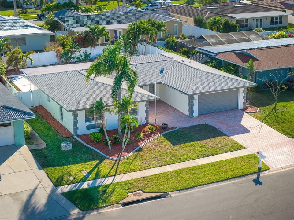 En Venta: $690,000 (3 camas, 2 baños, 1908 Pies cuadrados)