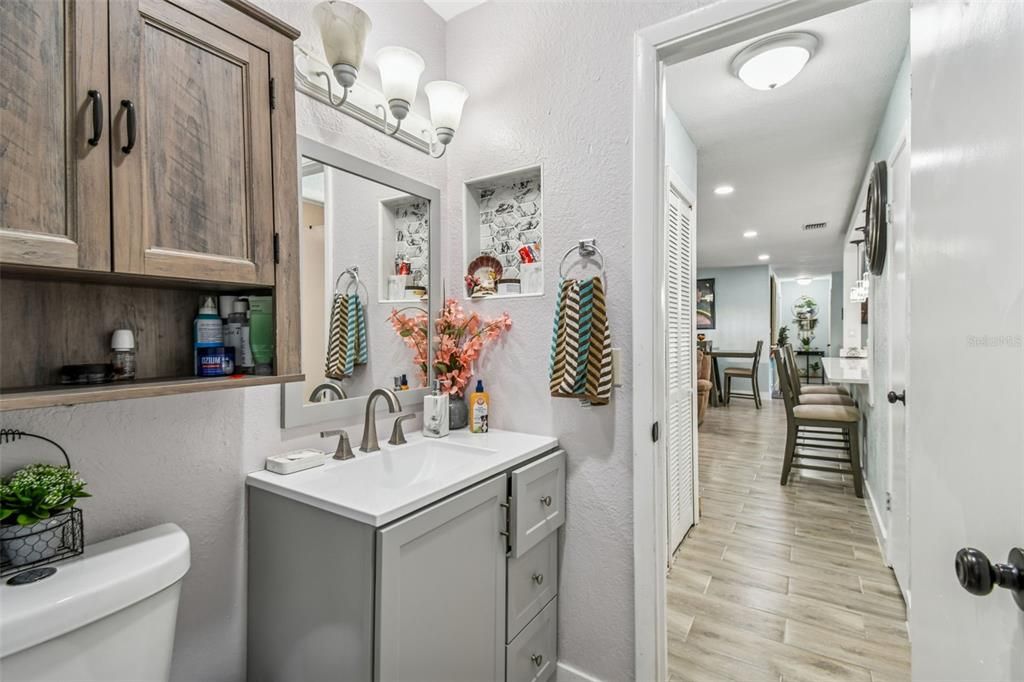 For Sale: $515,000 (6 beds, 4 baths, 2185 Square Feet)