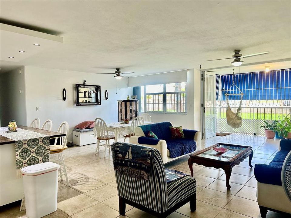 For Rent: $2,800 (3 beds, 2 baths, 0 Square Feet)