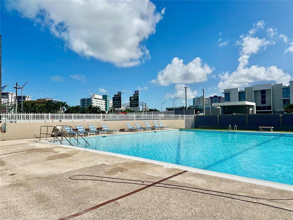 For Rent: $2,800 (3 beds, 2 baths, 0 Square Feet)