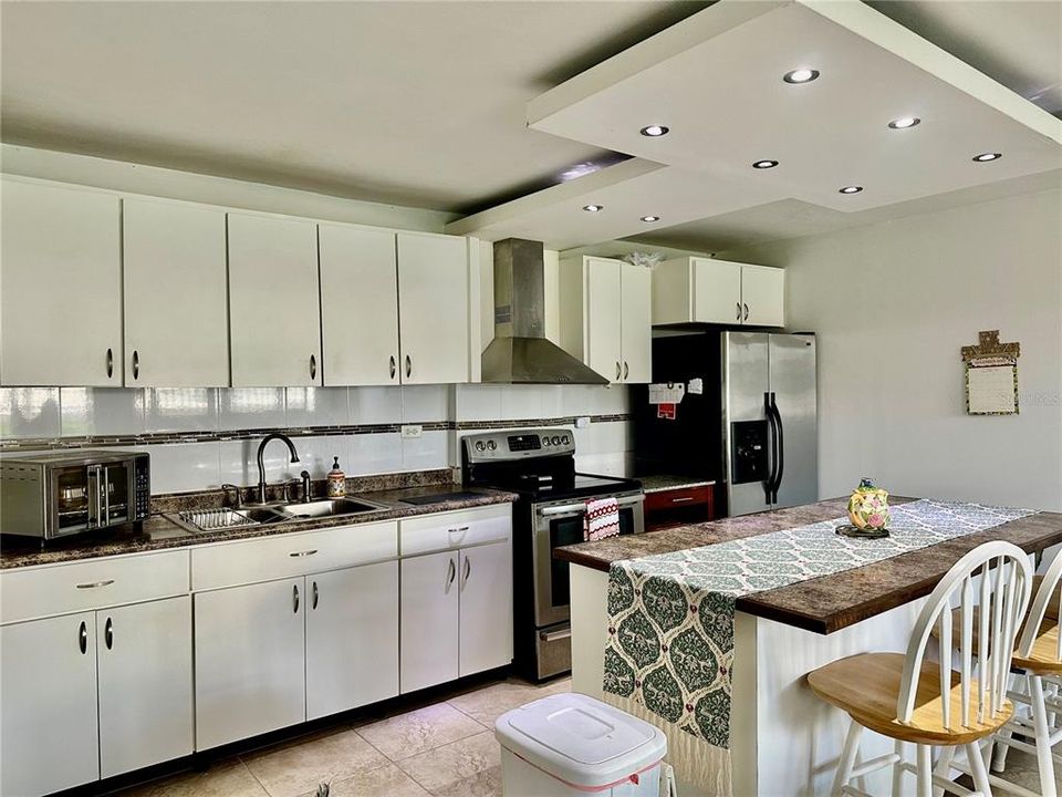 For Rent: $2,800 (3 beds, 2 baths, 0 Square Feet)