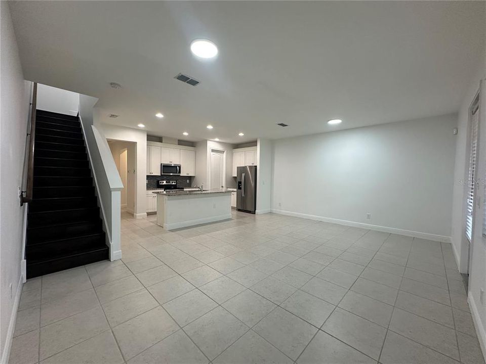 На продажу: $450,000 (4 спален, 3 ванн, 1853 Квадратных фут)