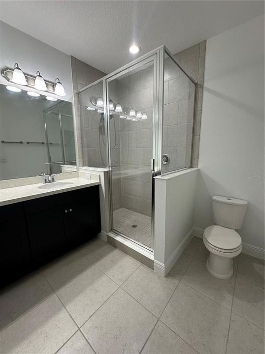 На продажу: $450,000 (4 спален, 3 ванн, 1853 Квадратных фут)