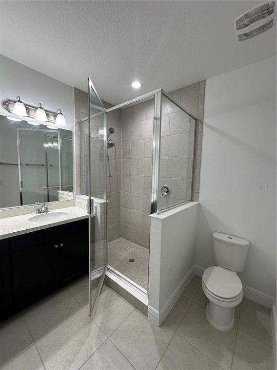 На продажу: $450,000 (4 спален, 3 ванн, 1853 Квадратных фут)