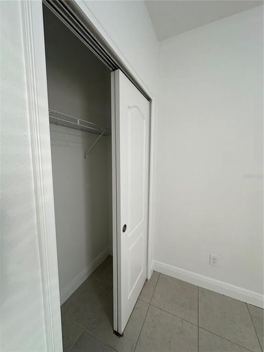 На продажу: $450,000 (4 спален, 3 ванн, 1853 Квадратных фут)