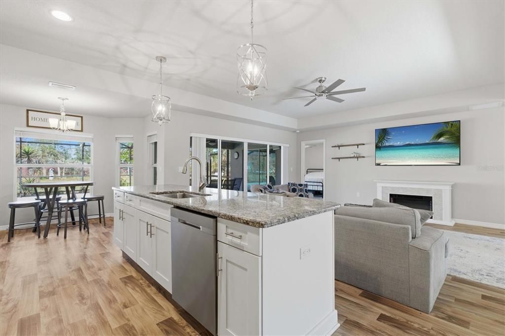 En Venta: $439,900 (4 camas, 2 baños, 1852 Pies cuadrados)