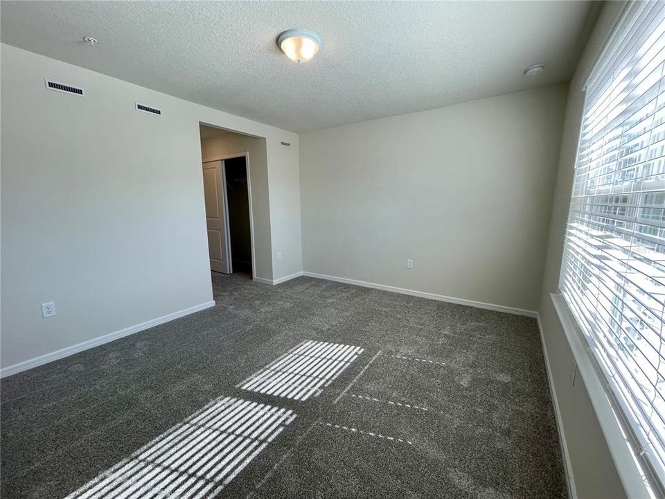 出租: $2,675 (3 贝兹, 2 浴室, 1907 平方英尺)