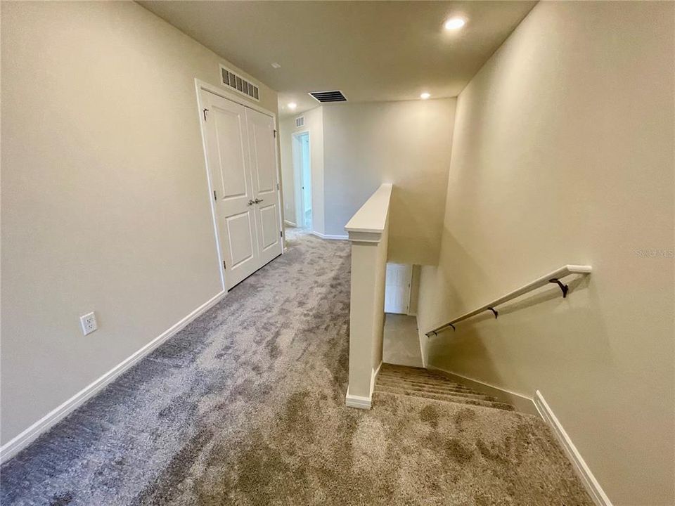 出租: $2,675 (3 贝兹, 2 浴室, 1907 平方英尺)