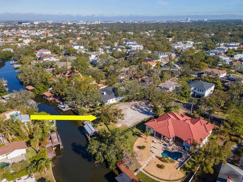 En Venta: $2,950,000 (0.46 acres)