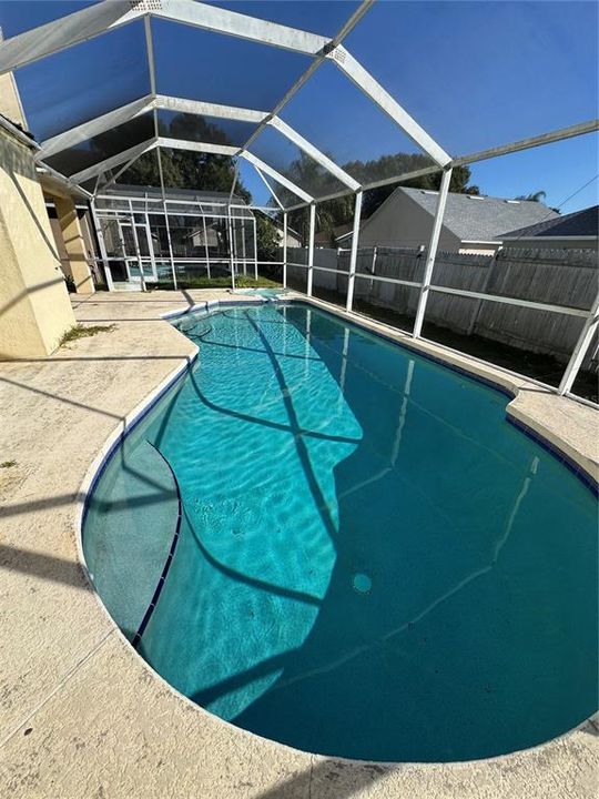 For Sale: $309,000 (3 beds, 2 baths, 1939 Square Feet)