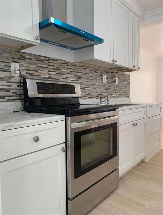 出租: $2,750 (3 贝兹, 1 浴室, 720 平方英尺)