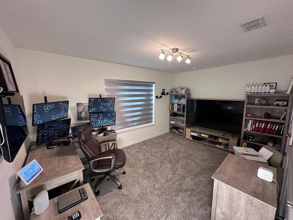 На продажу: $449,000 (4 спален, 2 ванн, 2198 Квадратных фут)