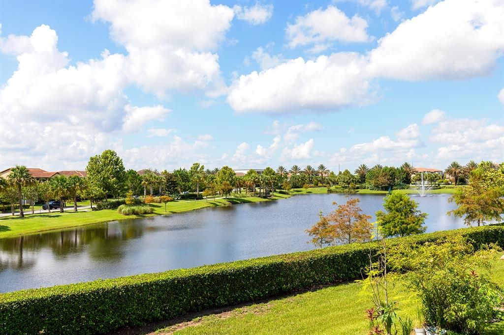 For Sale: $960,000 (5 beds, 5 baths, 3848 Square Feet)