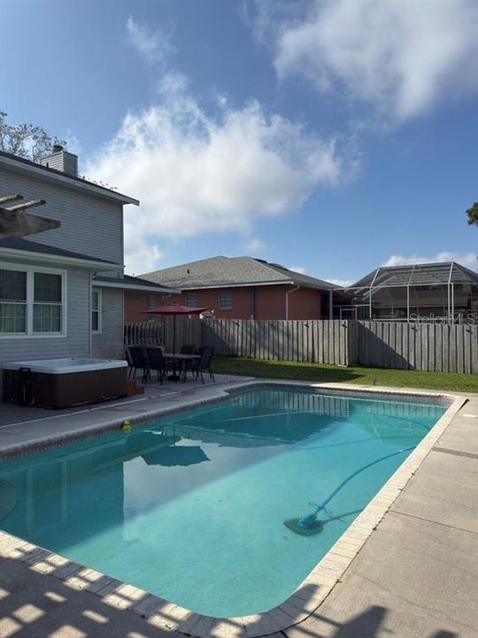 For Sale: $462,900 (4 beds, 2 baths, 2850 Square Feet)