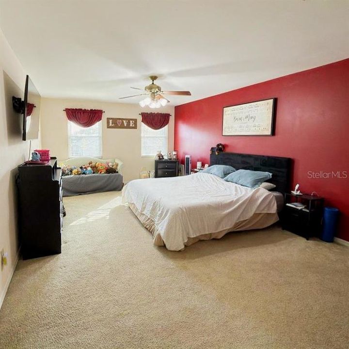 For Sale: $462,900 (4 beds, 2 baths, 2850 Square Feet)