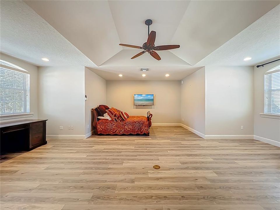 待售: $1,535,000 (4 贝兹, 3 浴室, 5062 平方英尺)