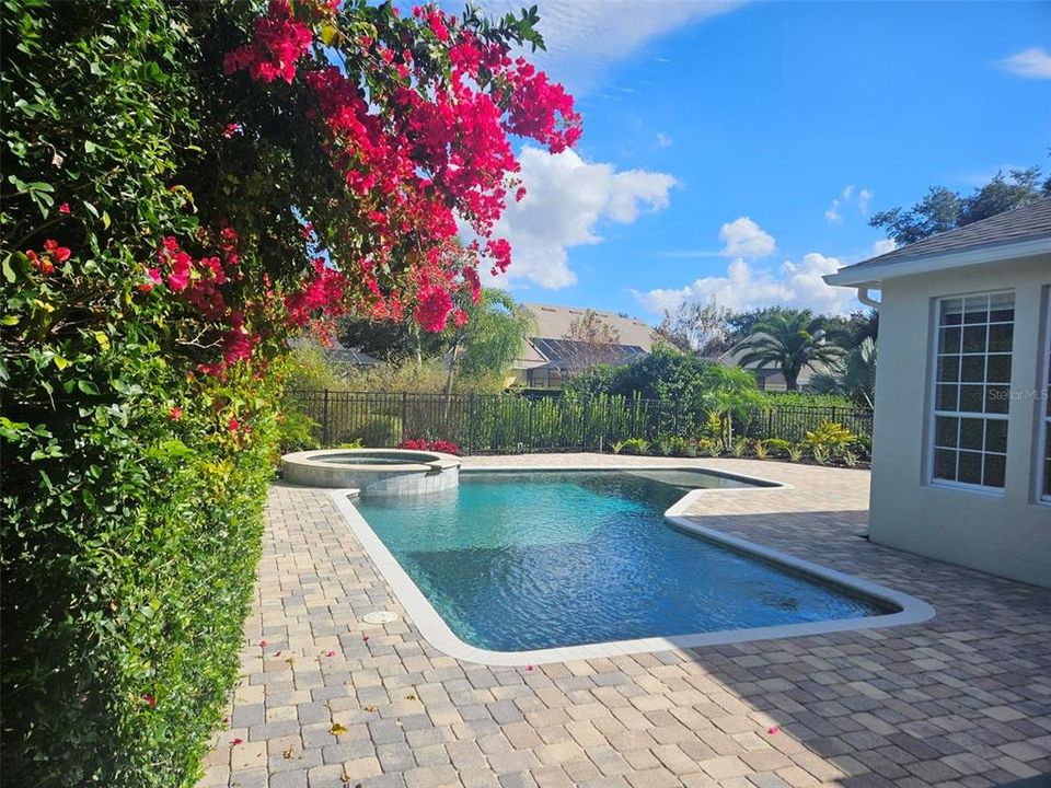 На продажу: $1,350,000 (5 спален, 4 ванн, 3238 Квадратных фут)