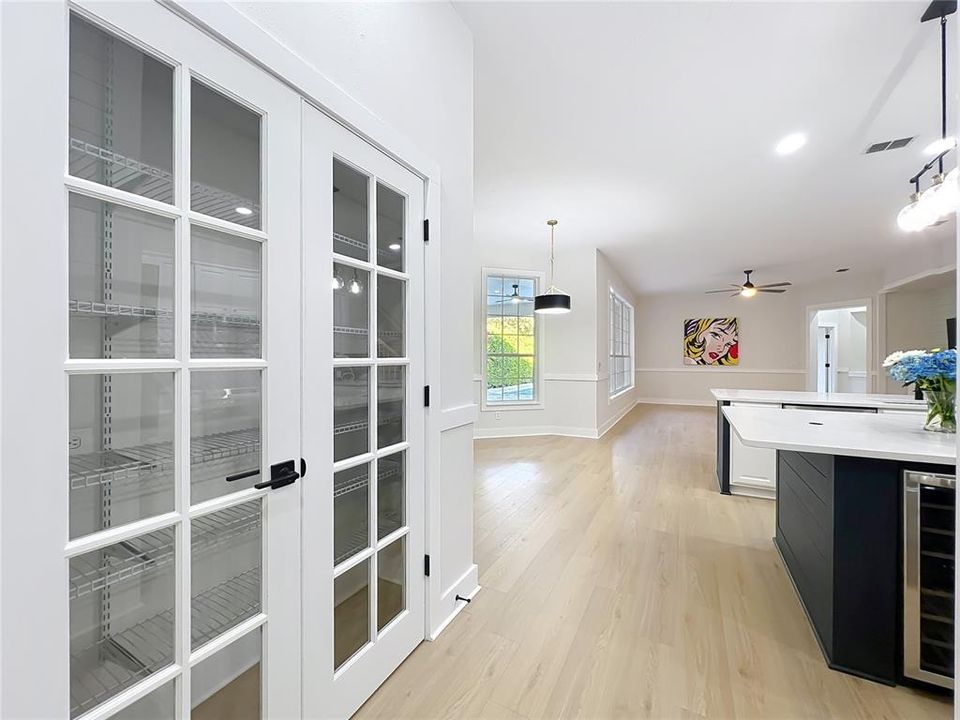 На продажу: $1,350,000 (5 спален, 4 ванн, 3238 Квадратных фут)