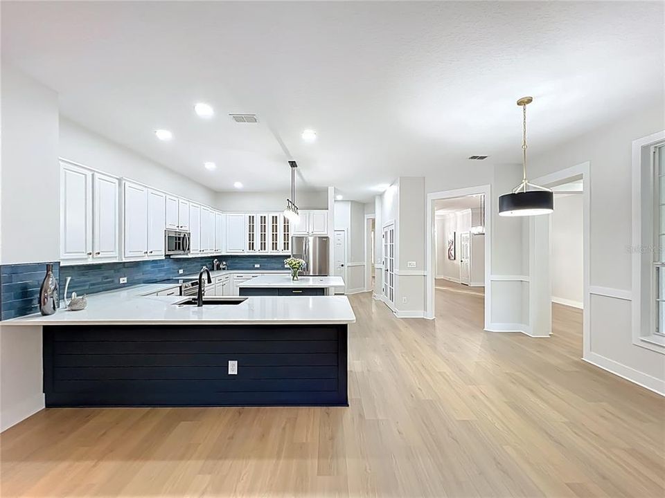 На продажу: $1,350,000 (5 спален, 4 ванн, 3238 Квадратных фут)