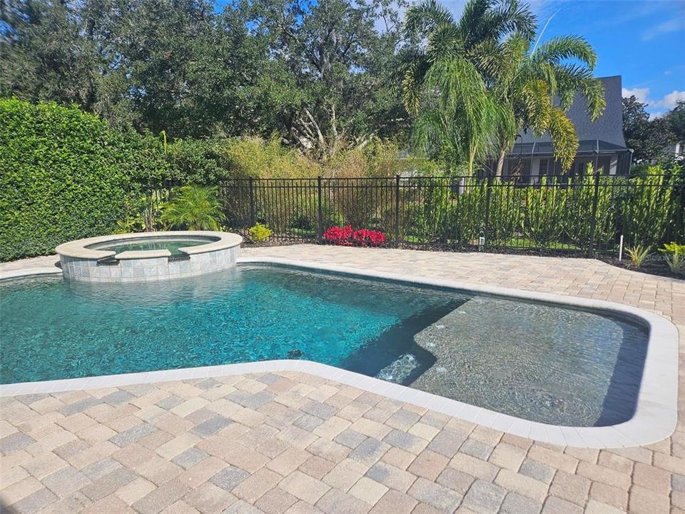 На продажу: $1,350,000 (5 спален, 4 ванн, 3238 Квадратных фут)