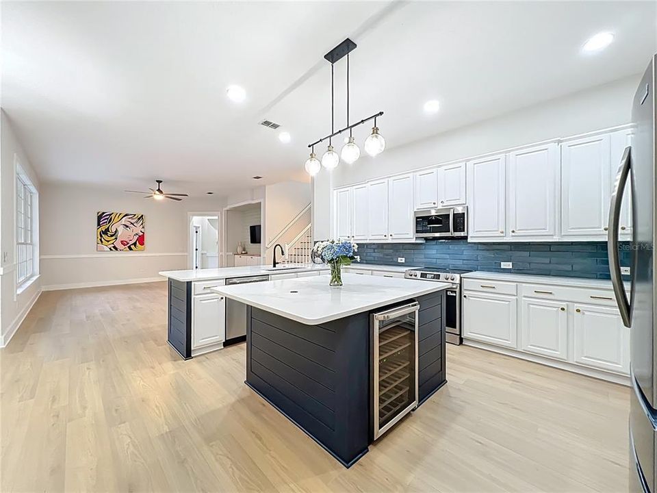 На продажу: $1,350,000 (5 спален, 4 ванн, 3238 Квадратных фут)