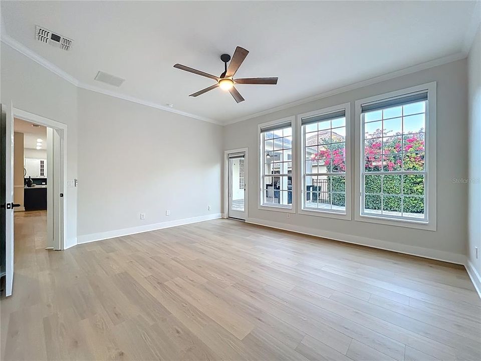 На продажу: $1,350,000 (5 спален, 4 ванн, 3238 Квадратных фут)