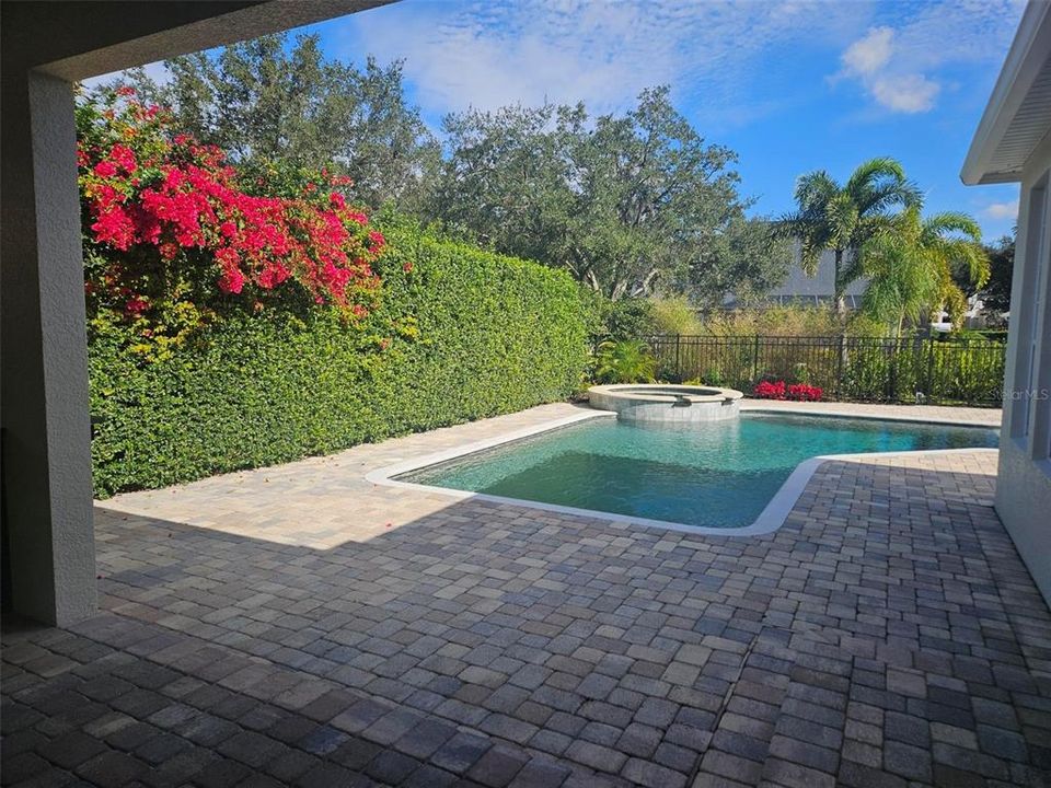 На продажу: $1,350,000 (5 спален, 4 ванн, 3238 Квадратных фут)