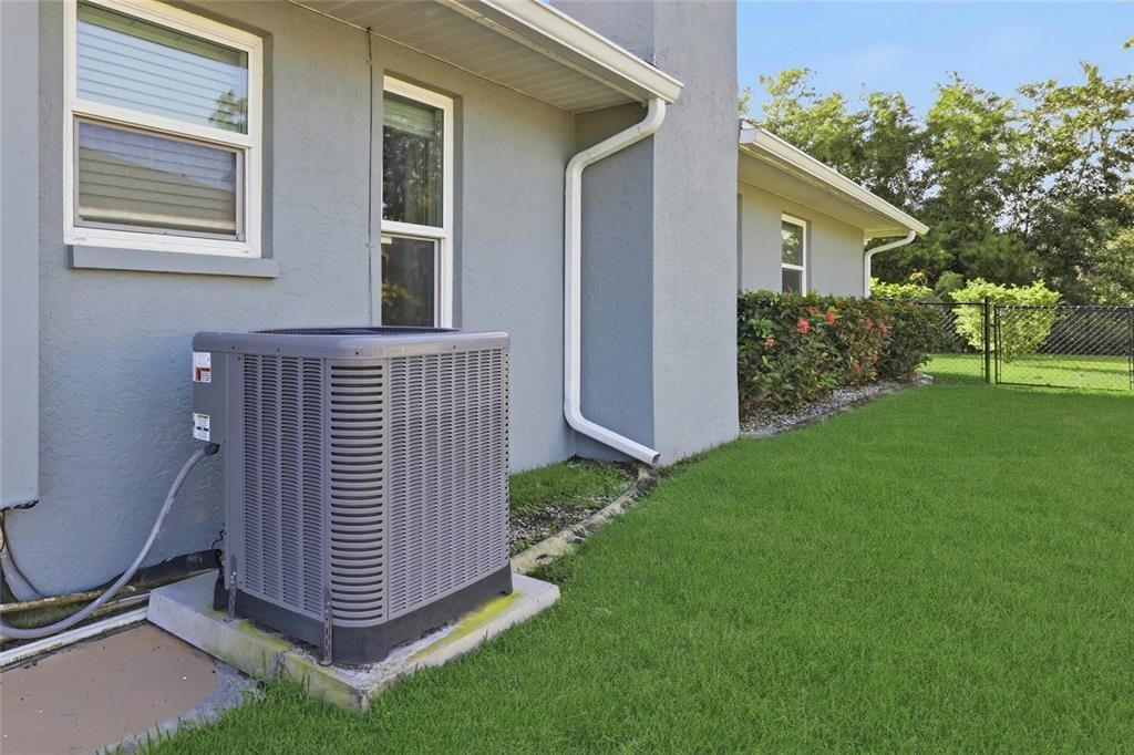 На продажу: $575,000 (3 спален, 2 ванн, 2080 Квадратных фут)